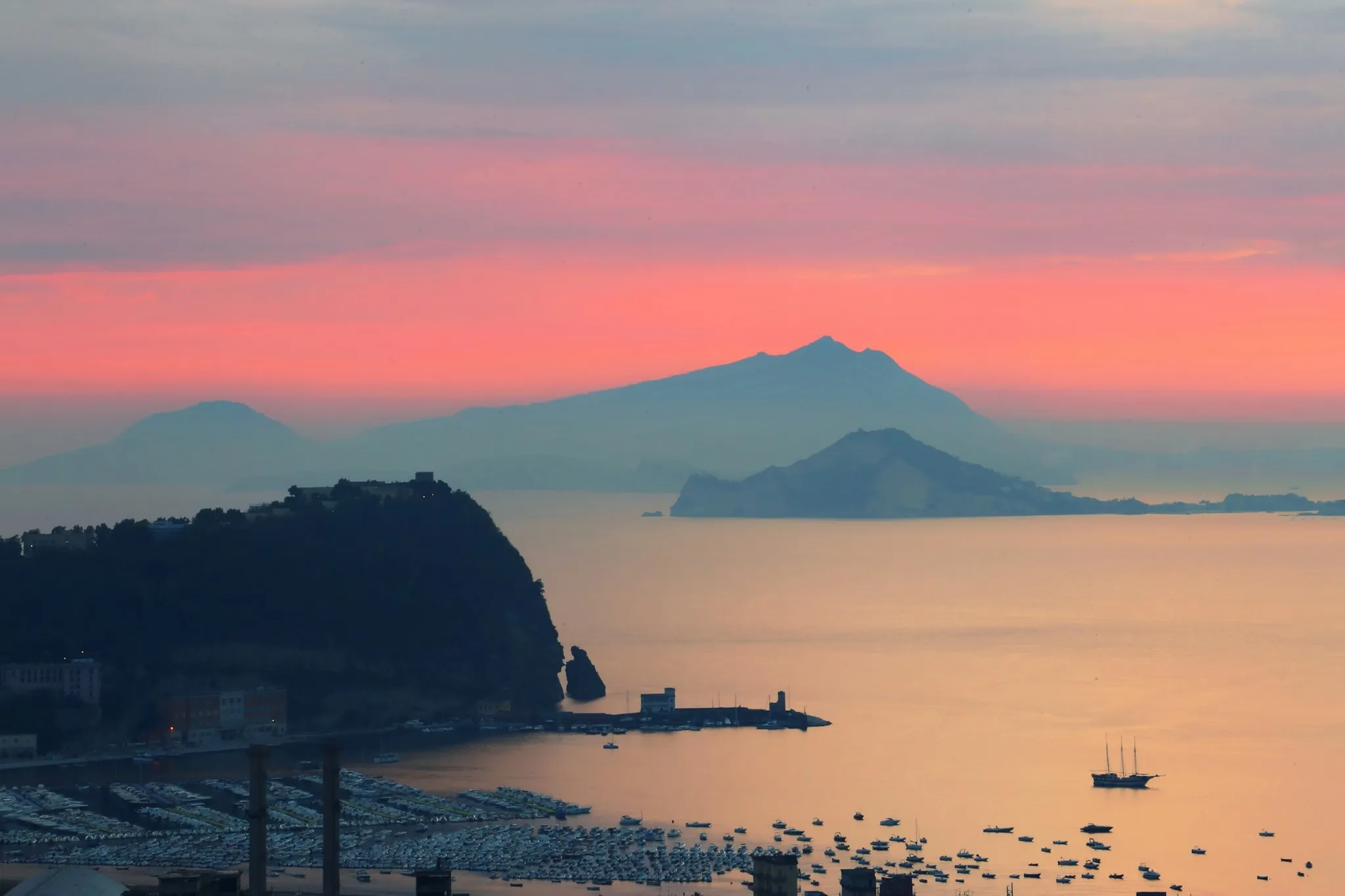 procida mare veduta